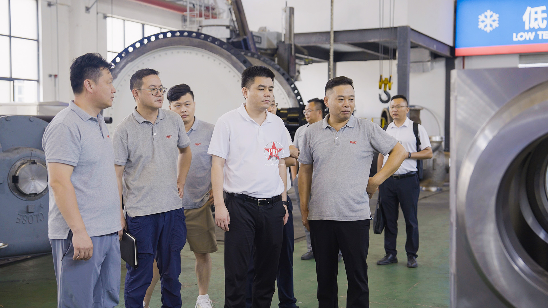 家乡领导莅临我厂,共话关怀与发展